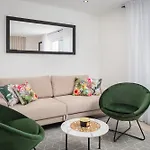 La Apartment Promajna